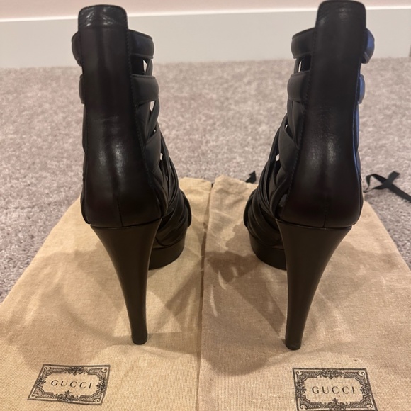 PRE-LOVED GUCCI Women's Calfskin LIFFORD Cage Platform Sandals 6" Heels - Picture 2 of 15